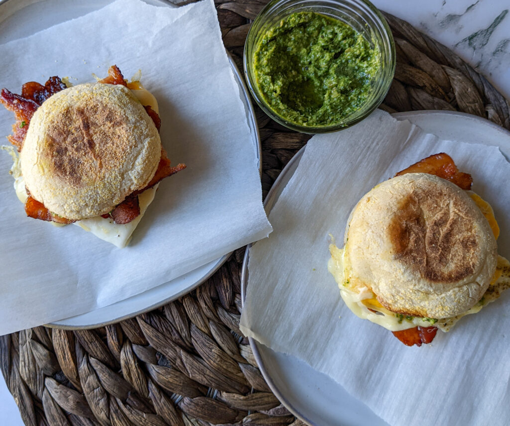 pesto bacon and gruyere breakfast sandwhiches 