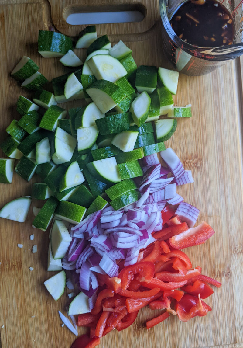 Sweet Thai Chicken with Peanuts - Unapologetic Eats