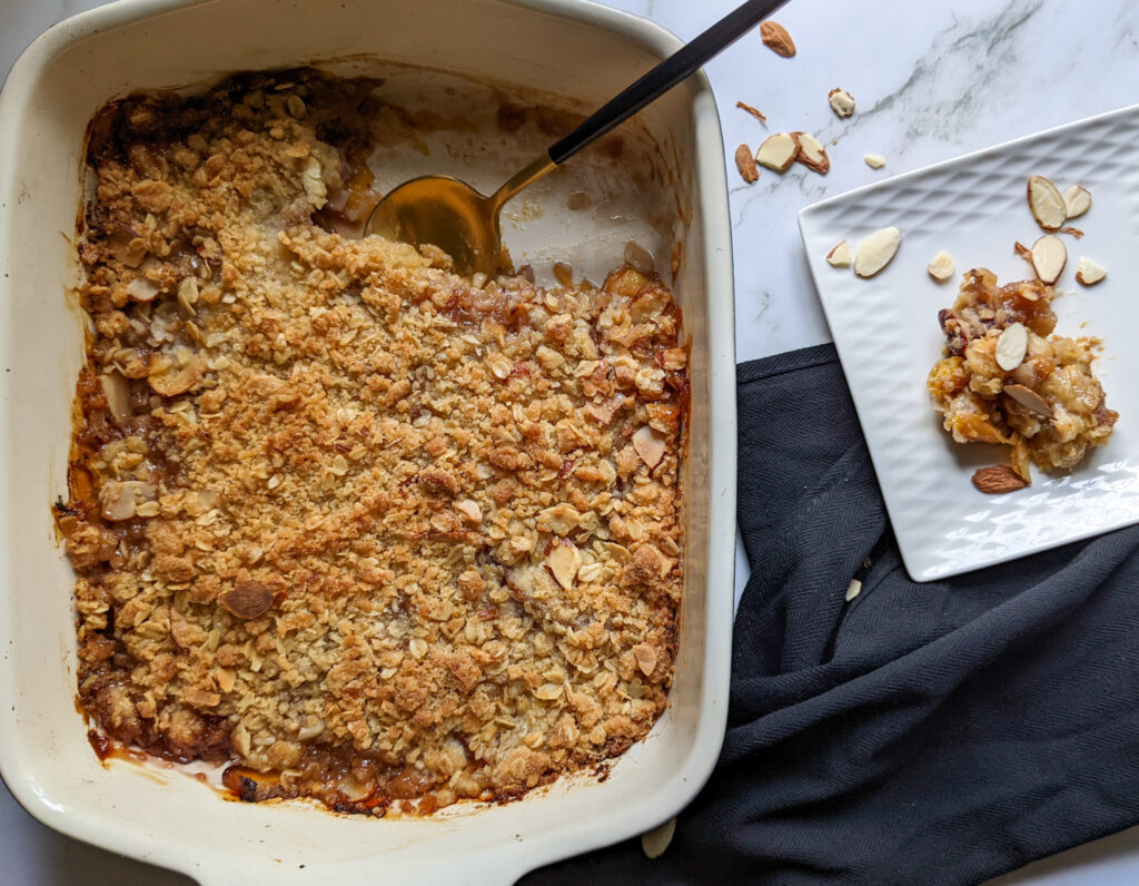 nectarine almond crisp