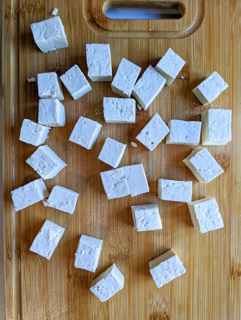 cubed tofu 