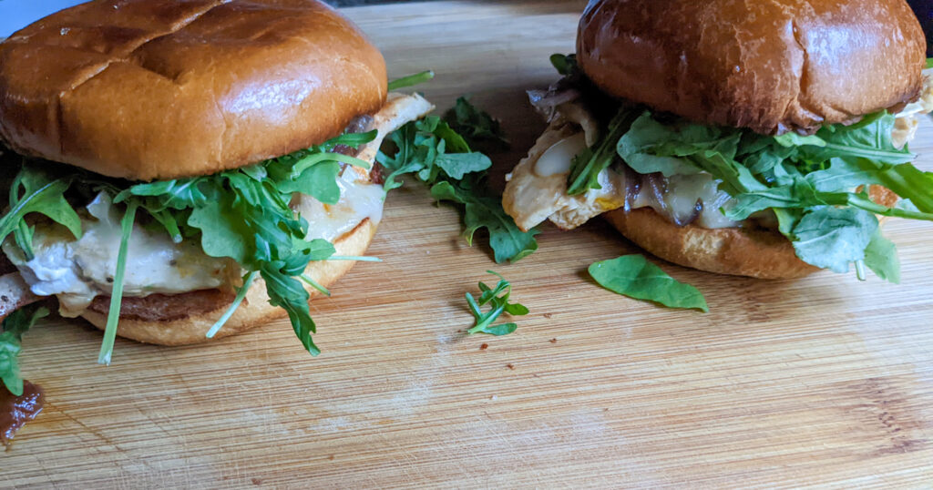 Grilled chicken sandwiches with fig jam and brie cheese