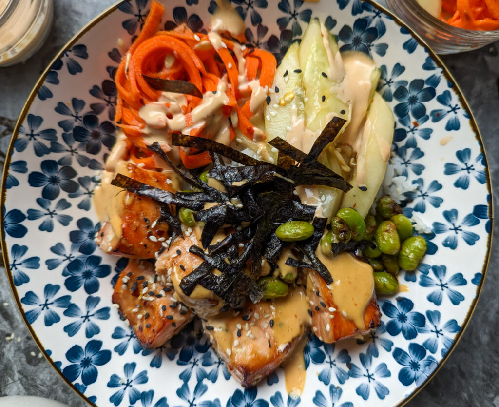 Roasted Salmon Bowls 