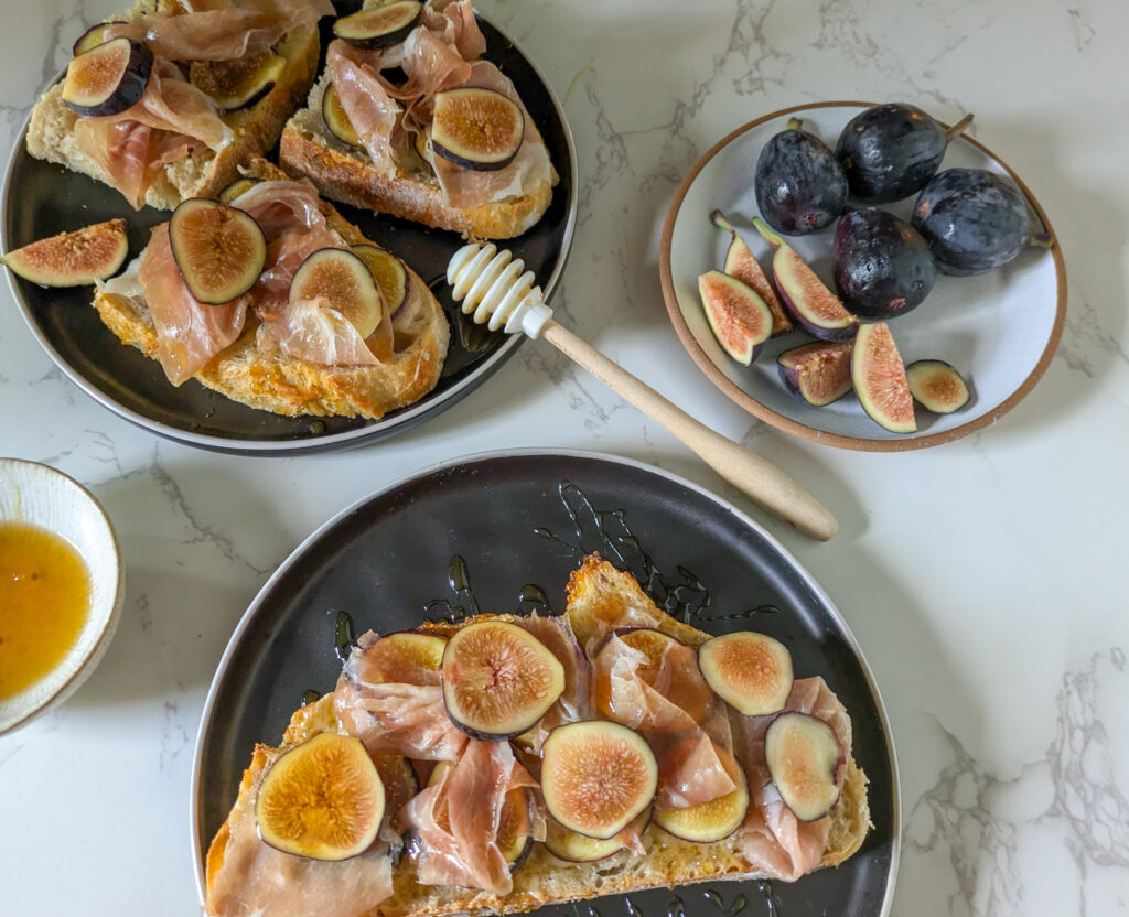 Fig Cheddar and Prosciutto Toast